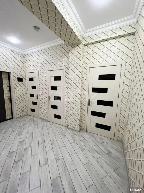 Satılır 2 otaqlı yeni tikili 75 m²