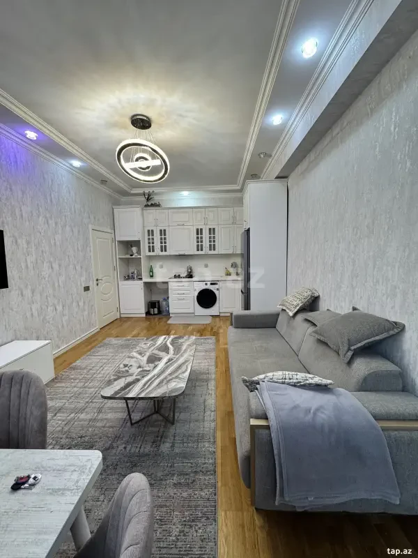 Kirayə verilir 2 otaqlı yeni tikili 50 m²
