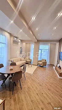 Kirayə verilir 4 otaqlı yeni tikili 130 m² — Bakı 4 otaq 130.00 m²