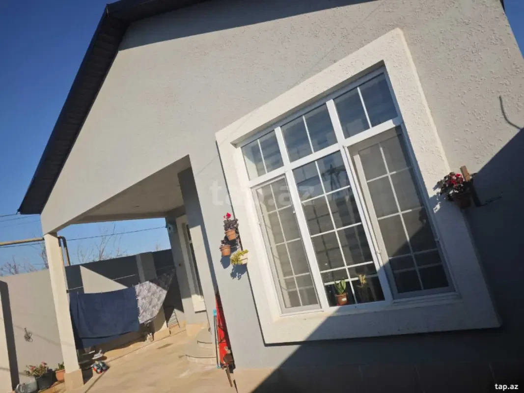 Satılır 3 otaqlı həyət evi 80 m²