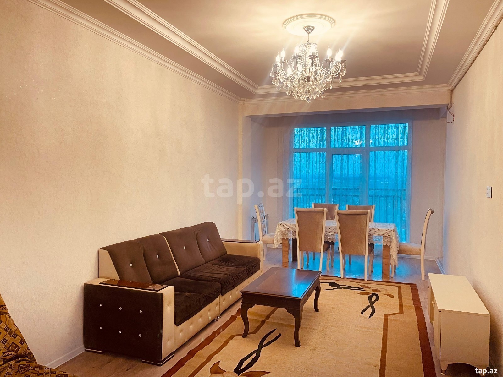 Kirayə verilir 2 otaqlı yeni tikili 72 m²