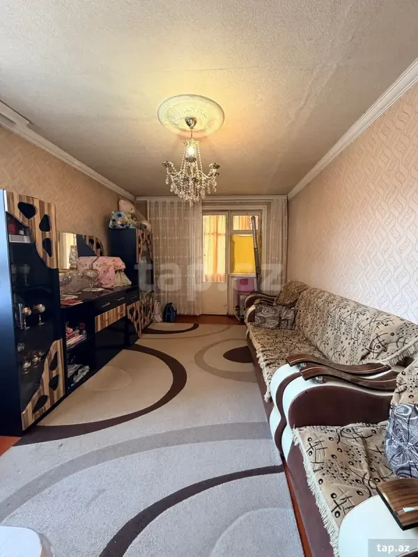 Satılır 1 otaqlı mənzil 35 m²