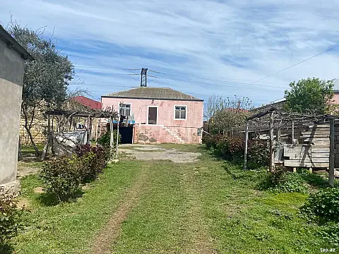 Satılır 3 otaqlı həyət evi 10 m² — Bakı, Mehdiabad 3 otaq 10.00 m²
