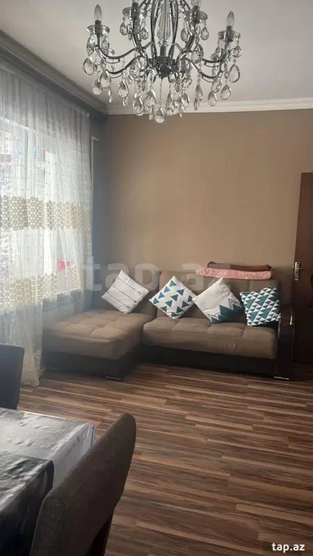 Kirayə verilir 2 otaqlı yeni tikili 55 m²