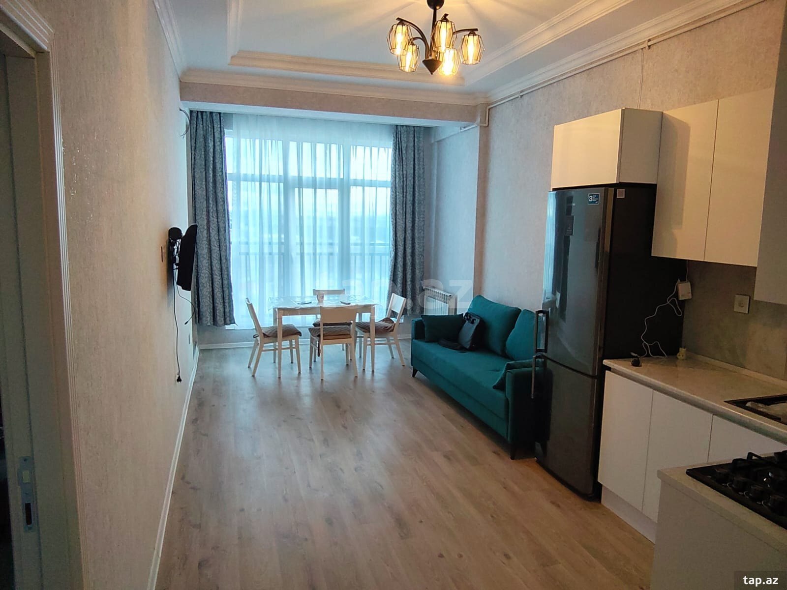 Kirayə verilir 2 otaqlı yeni tikili 57 m²