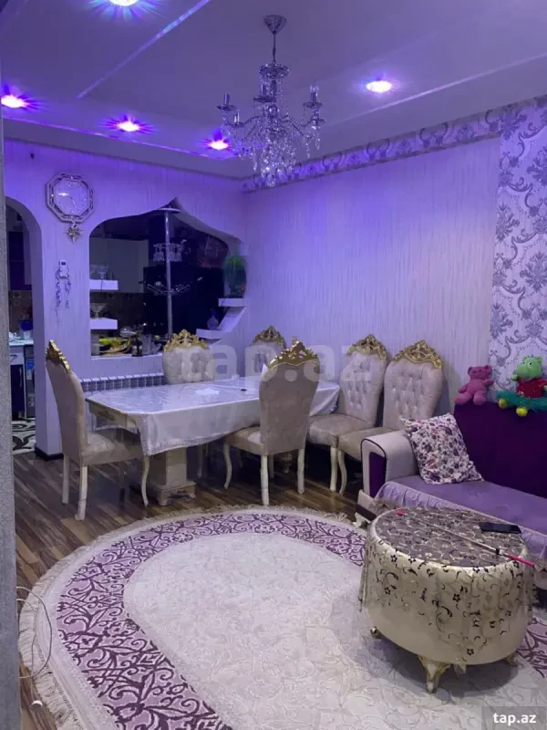 Satılır 3 otaqlı yeni tikili 80 m²