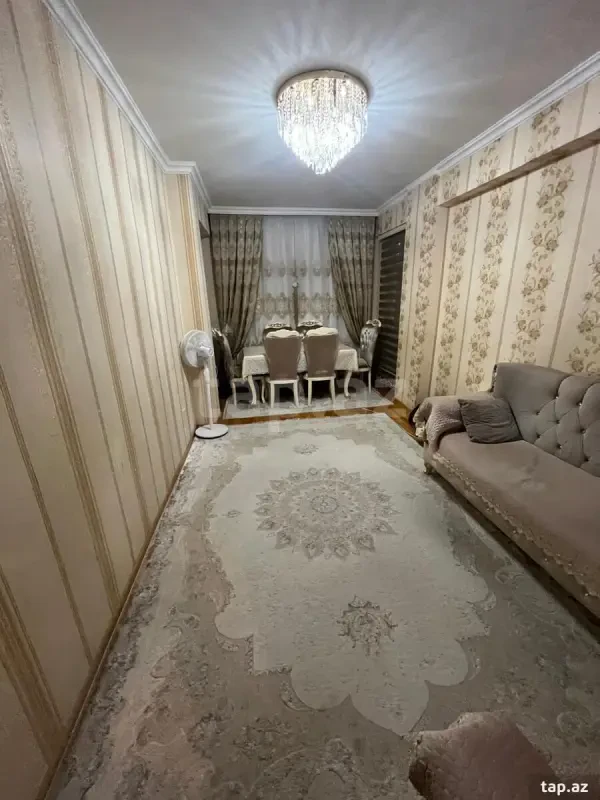 Satılır 2 otaqlı yeni tikili 70 m²