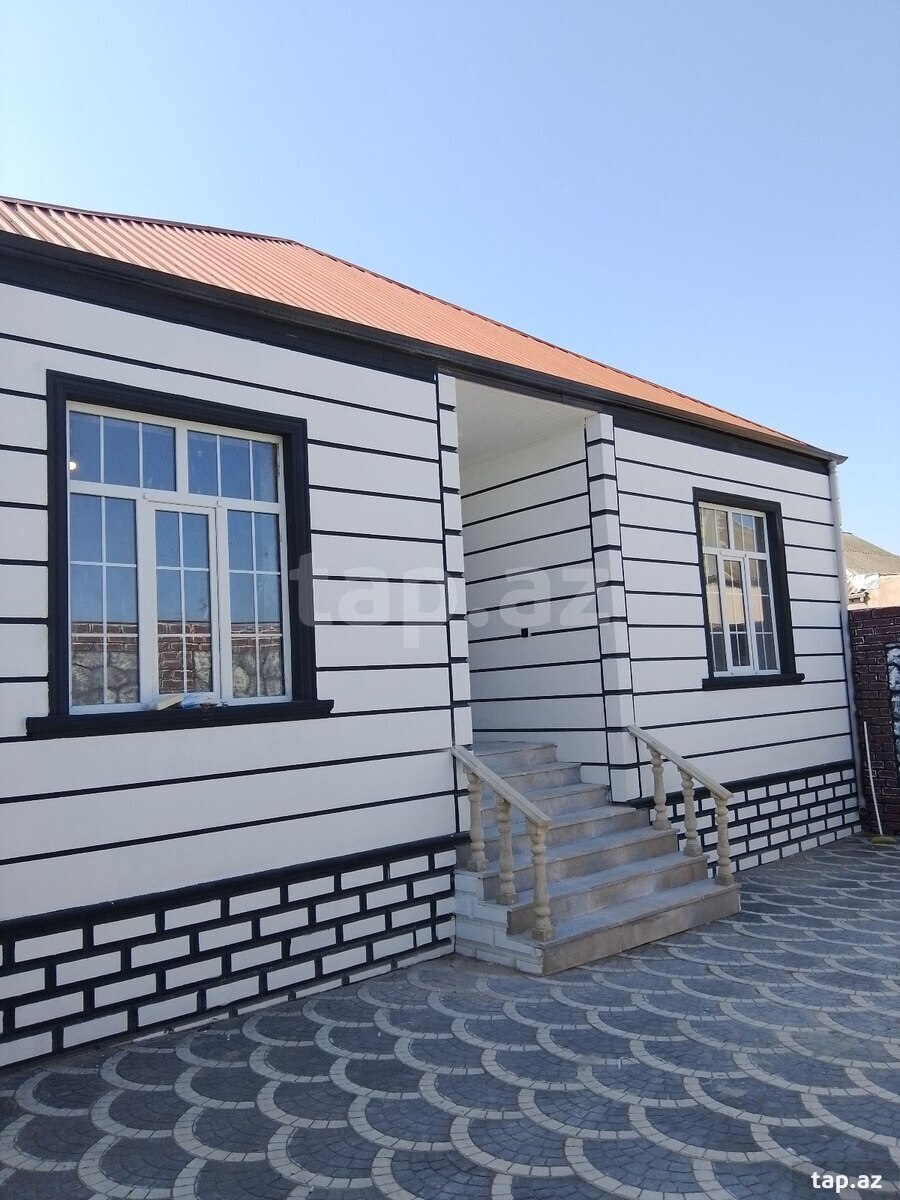 Satılır 4 otaqlı həyət evi 120 m²
