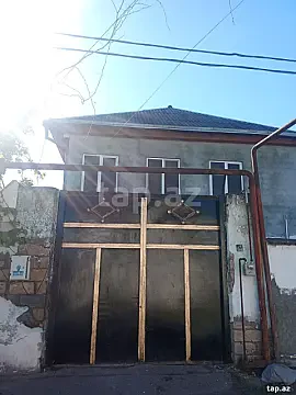 Satılır 3 otaqlı həyət evi 200 m² — Göyçay 3 otaq 200.00 m²