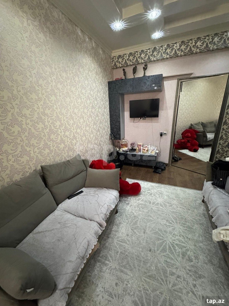 Kirayə verilir 2 otaqlı yeni tikili 60 m²