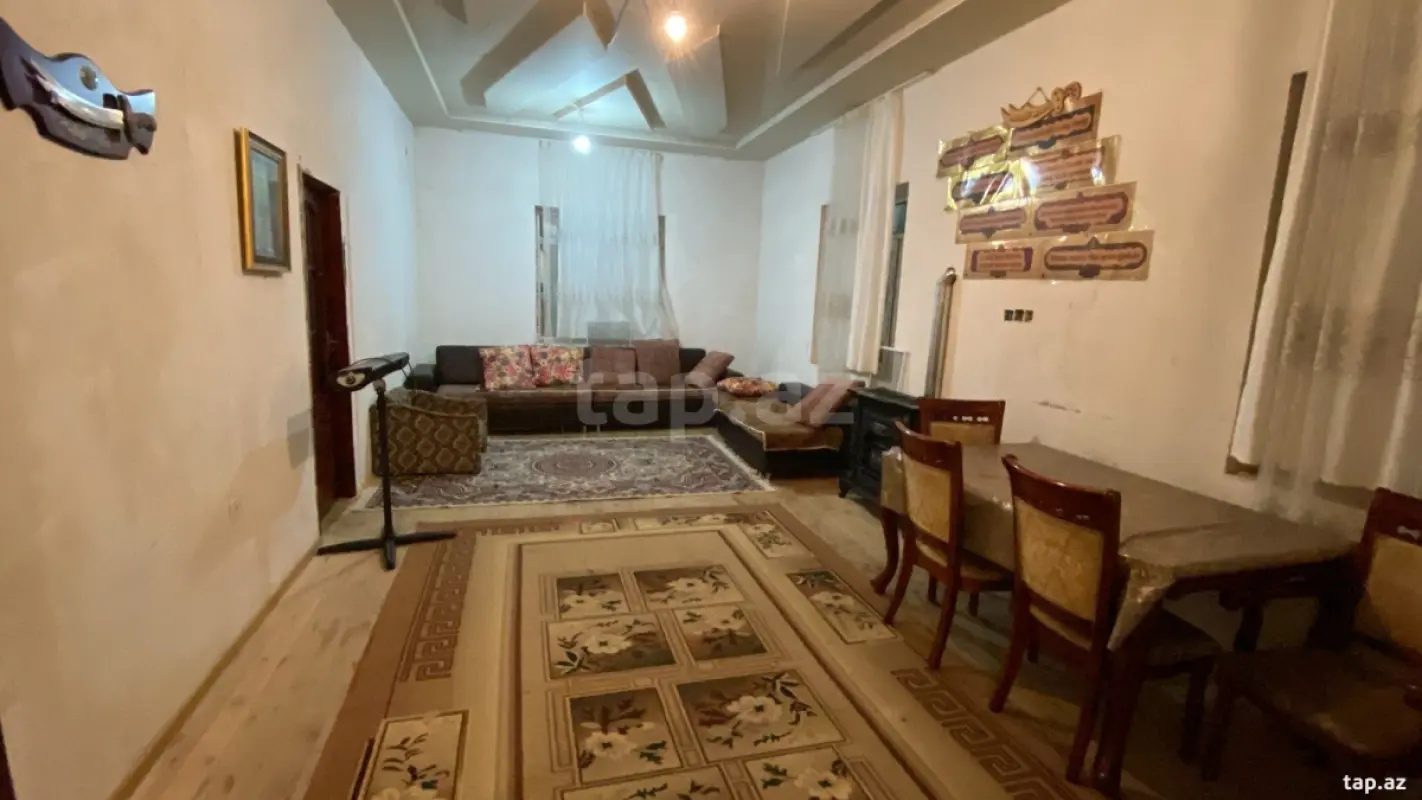 Kirayə verilir 2 otaqlı həyət evi 100 m²
