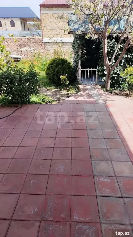 Kirayə verilir 3 otaqlı həyət evi 70 m²