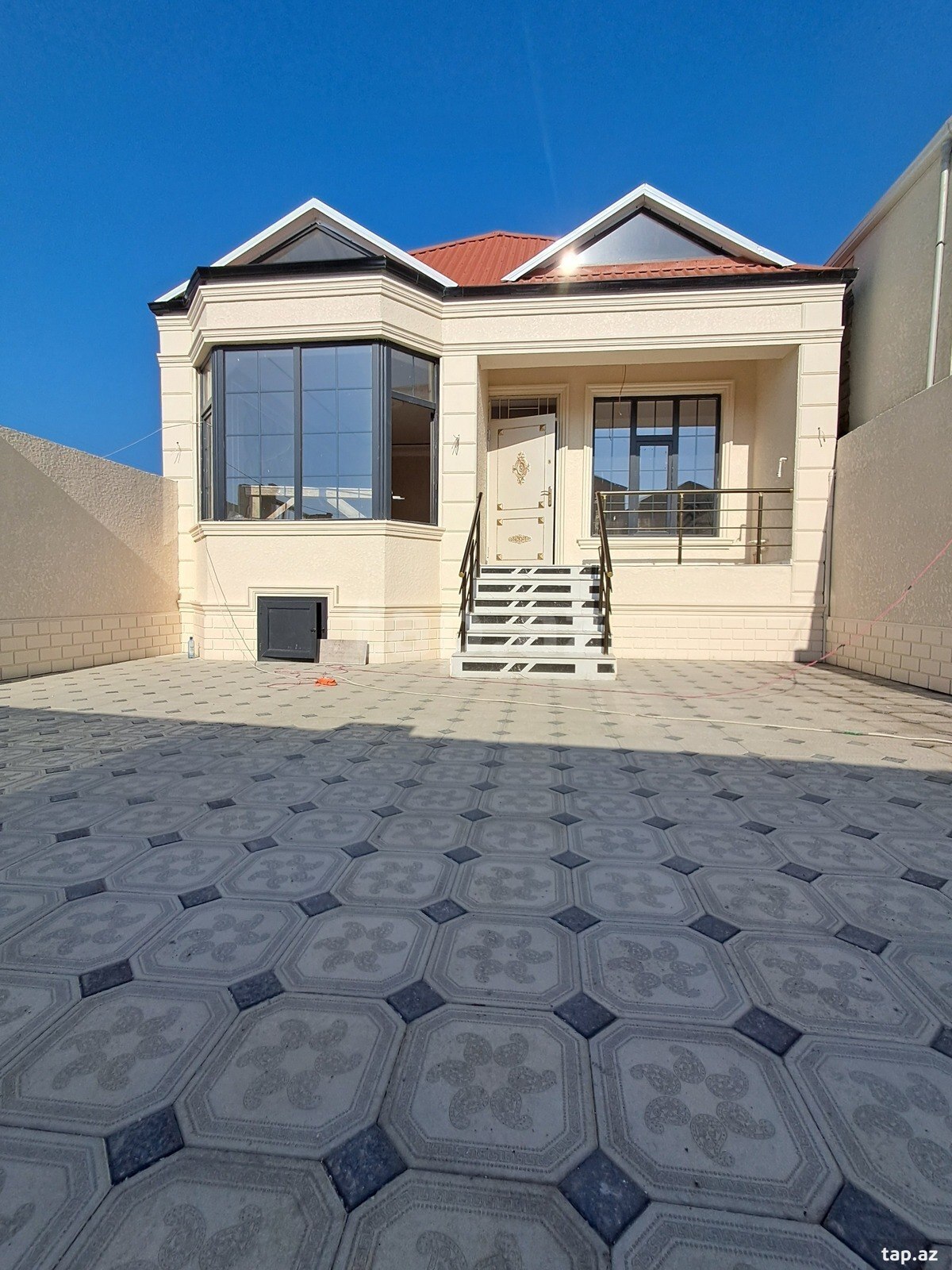 Satılır 3 otaqlı həyət evi 90 m²