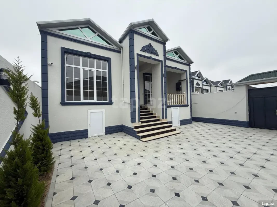 Satılır 4 otaqlı həyət evi 120 m²