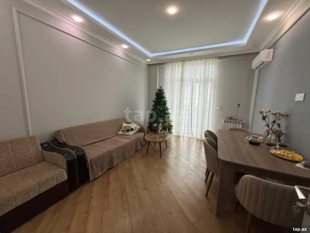 Kirayə verilir 3 otaqlı yeni tikili 90 m²