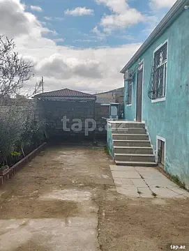 Satılır 3 otaqlı həyət evi 100 m² — Bakı 3 otaq 100.00 m²