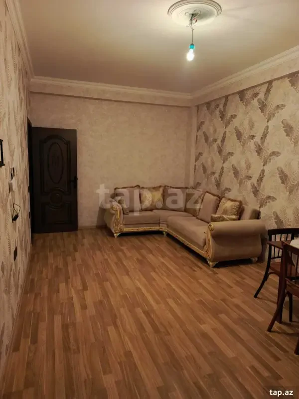 Kirayə verilir 2 otaqlı yeni tikili 52 m²