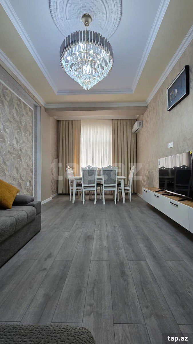 Satılır 3 otaqlı yeni tikili 82.4 m²