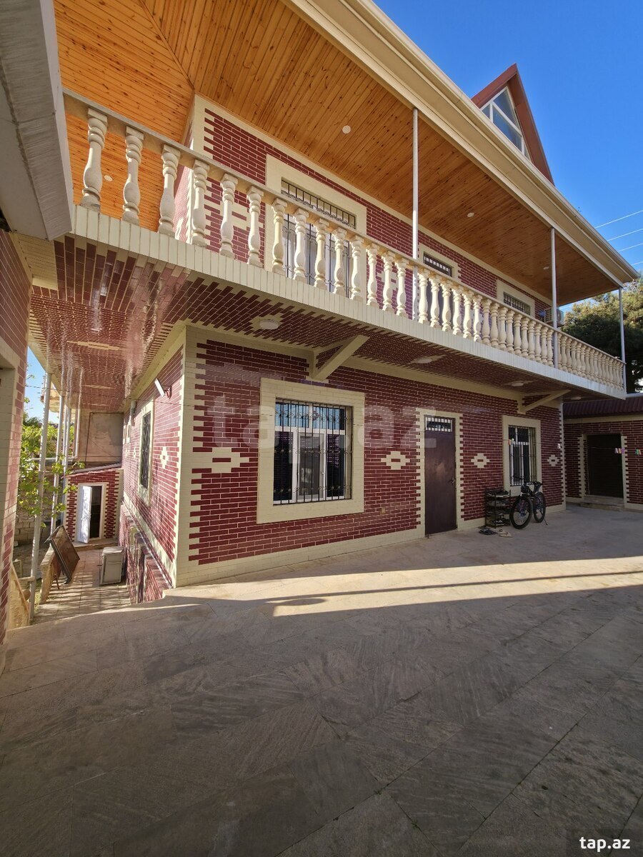 Satılır 5 otaqlı həyət evi 260 m²