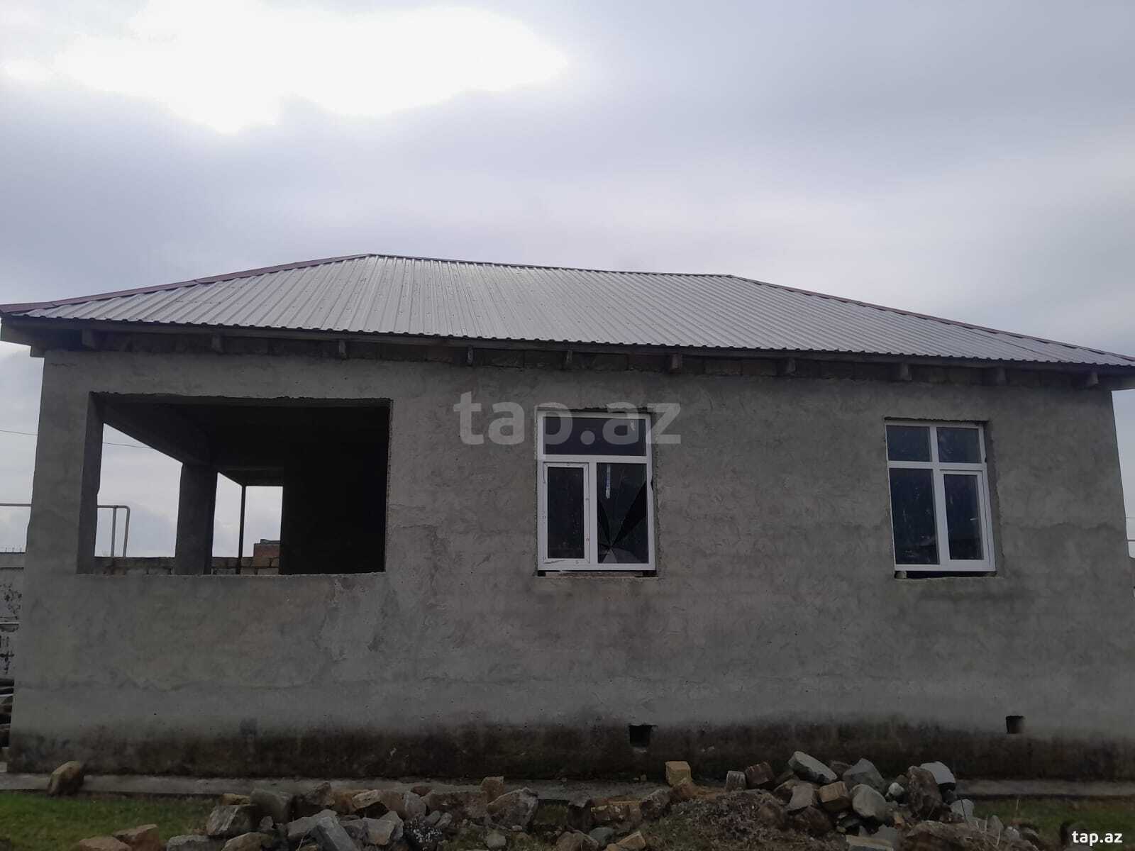 Satılır 3 otaqlı həyət evi 110 m²