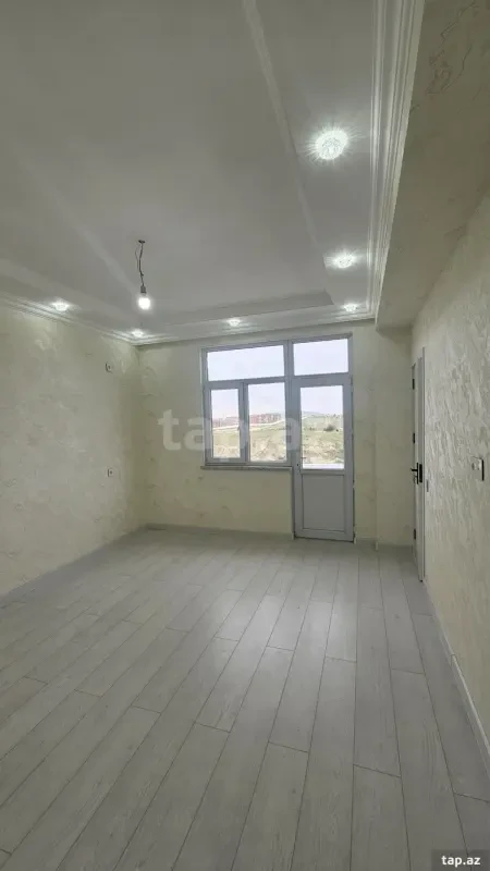 Satılır 2 otaqlı yeni tikili 44 m²