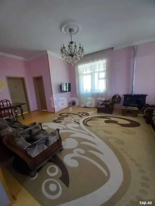 Kirayə verilir 4 otaqlı həyət evi 120 m²