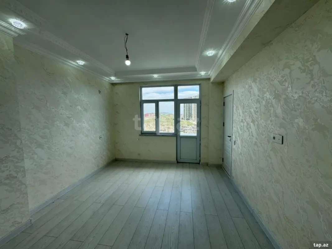 Satılır 2 otaqlı yeni tikili 44 m²