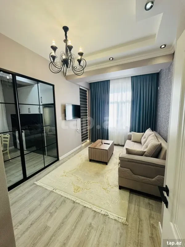 Satılır 3 otaqlı yeni tikili 75 m²