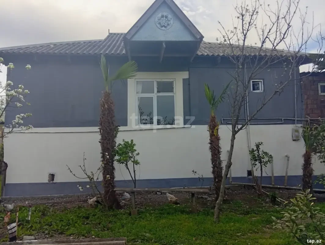 Satılır 3 otaqlı həyət evi 80 m²