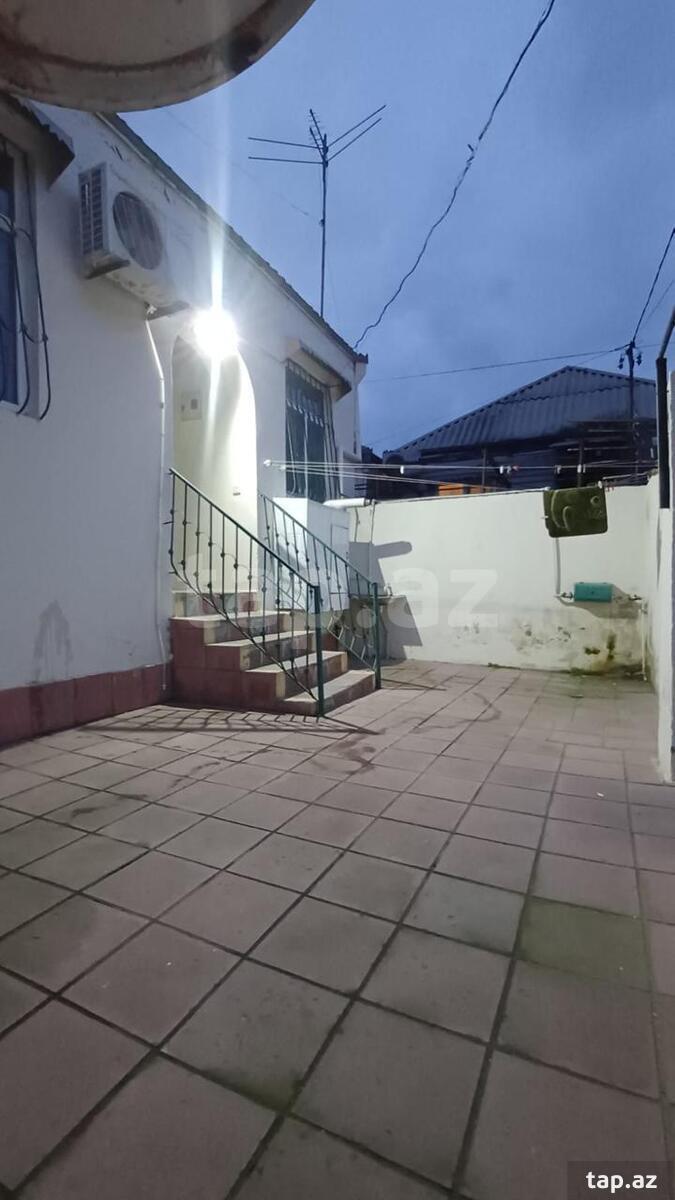 Satılır 3 otaqlı həyət evi 50 m²