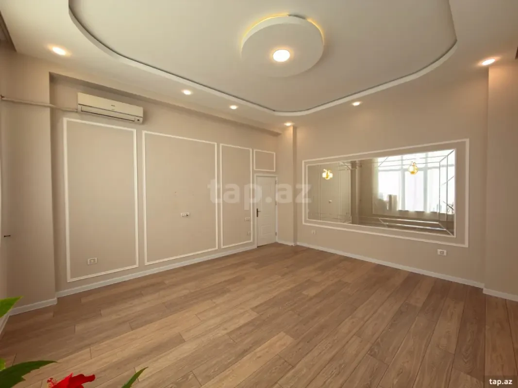 Satılır 2 otaqlı yeni tikili 82 m²