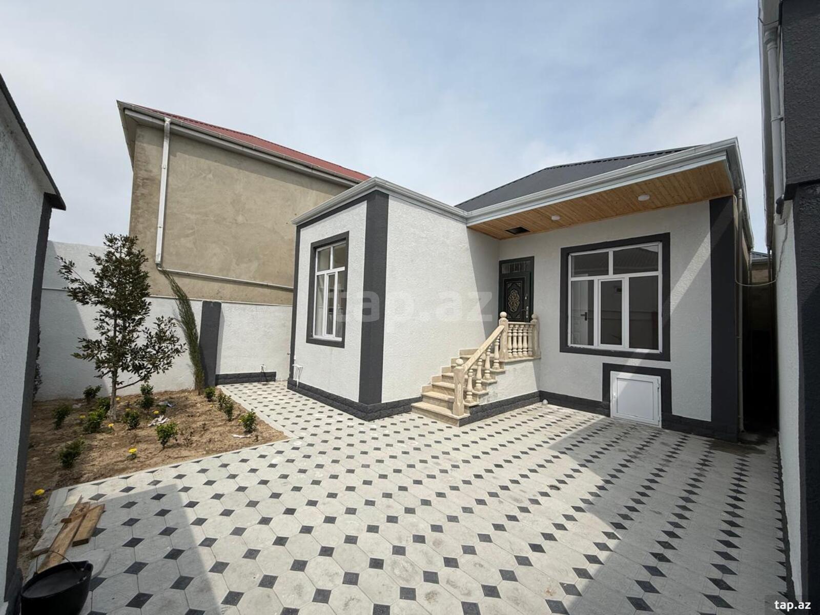 Satılır 2 otaqlı həyət evi 65 m²