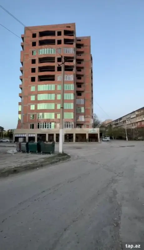 Satılır 4 otaqlı yeni tikili 145 m²