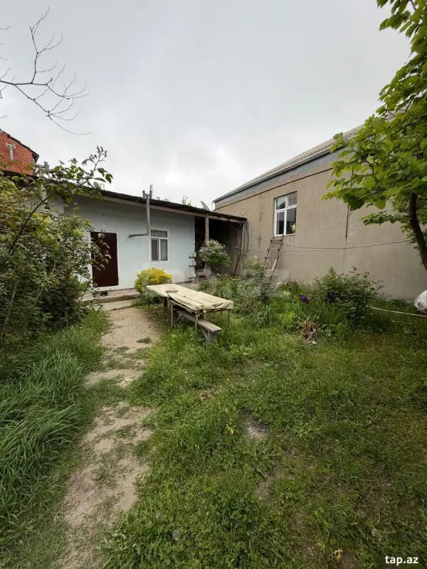 Satılır 2 otaqlı həyət evi 50 m²