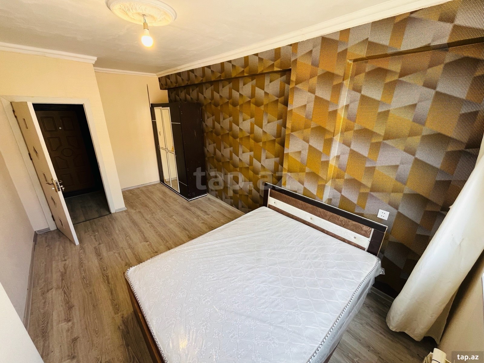 Satılır 1 otaqlı yeni tikili 36 m²