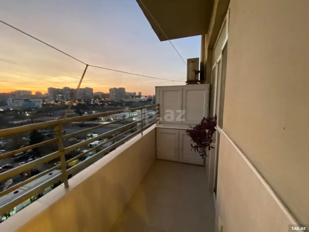 Kirayə verilir 2 otaqlı yeni tikili 80 m²