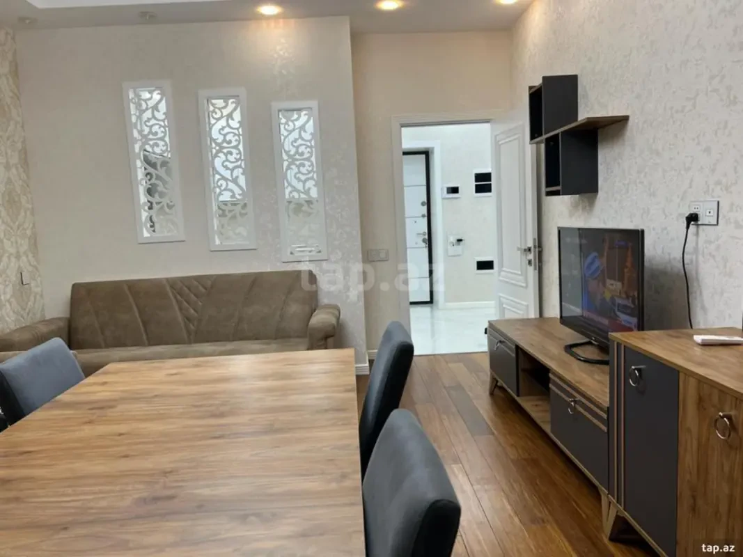 Kirayə verilir 2 otaqlı yeni tikili 65 m²