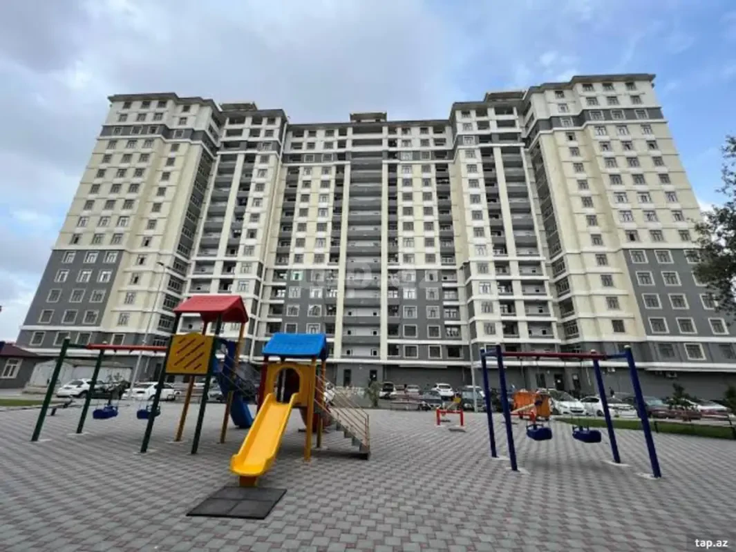 Satılır 2 otaqlı yeni tikili 72 m²
