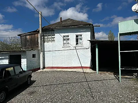 Satılır 6 otaqlı həyət evi 1300 m² — Xaçmaz 6 otaq 1300.00 m²