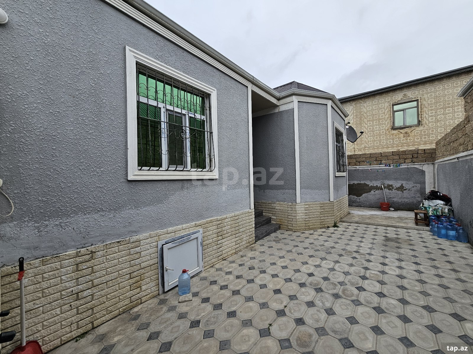 Satılır 3 otaqlı həyət evi 100 m²