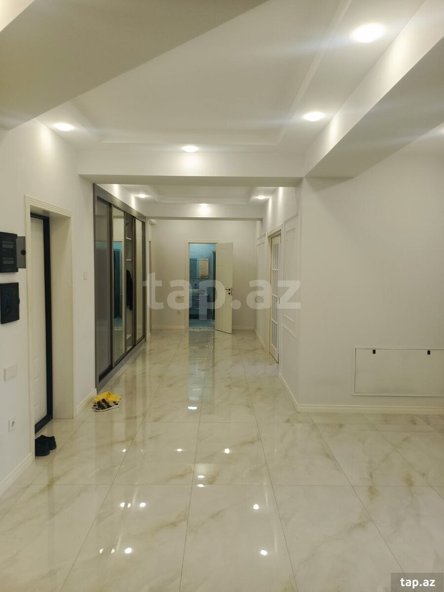Kirayə verilir 4 otaqlı yeni tikili 213 m²