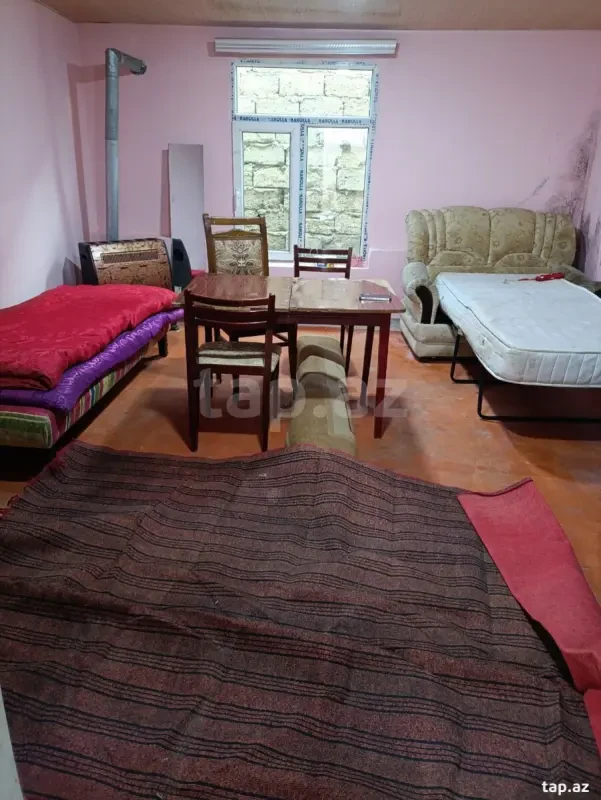 Satılır 1 otaqlı həyət evi 36 m²