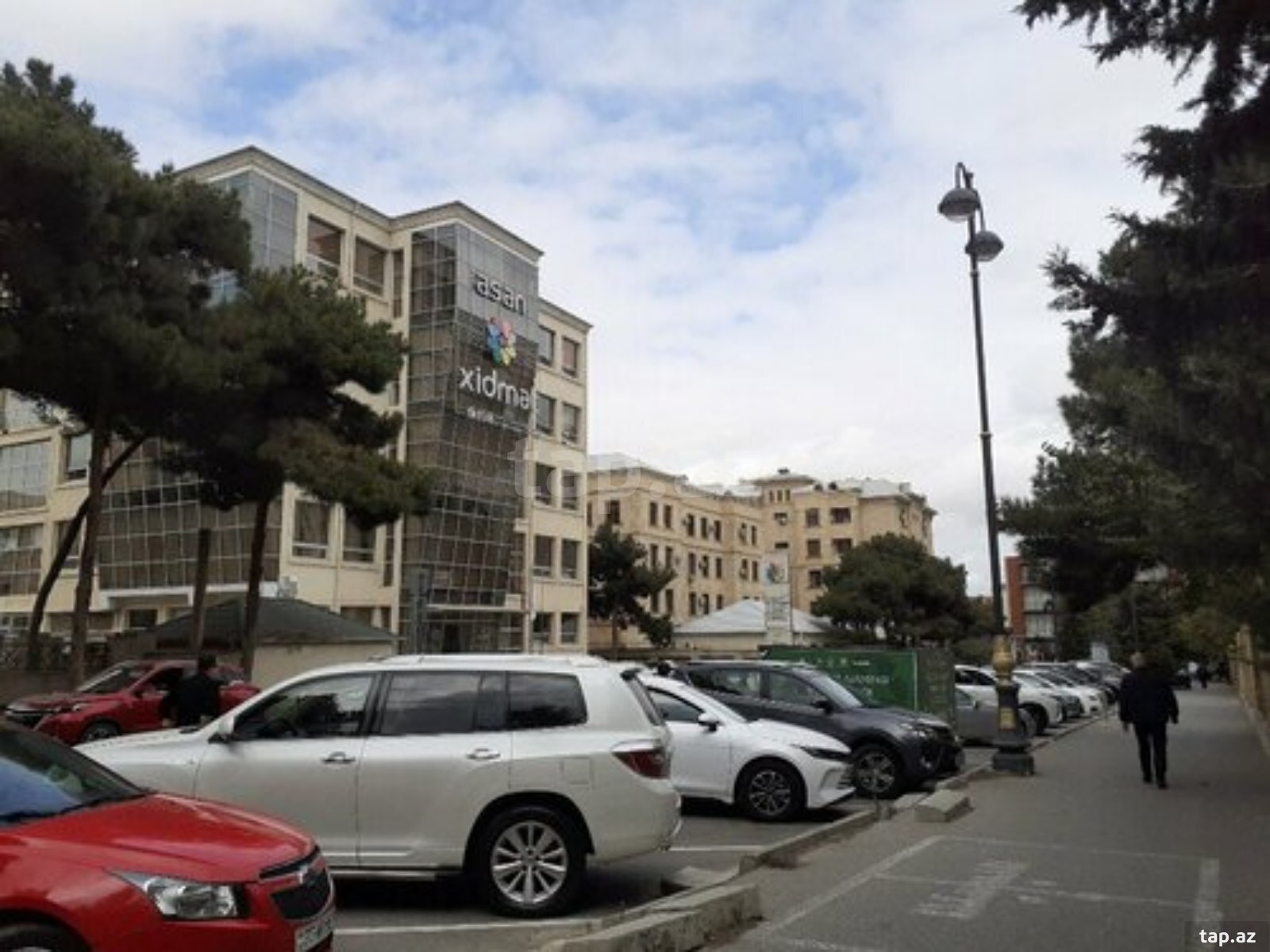 Satılır 2 otaqlı mənzil 60 m²