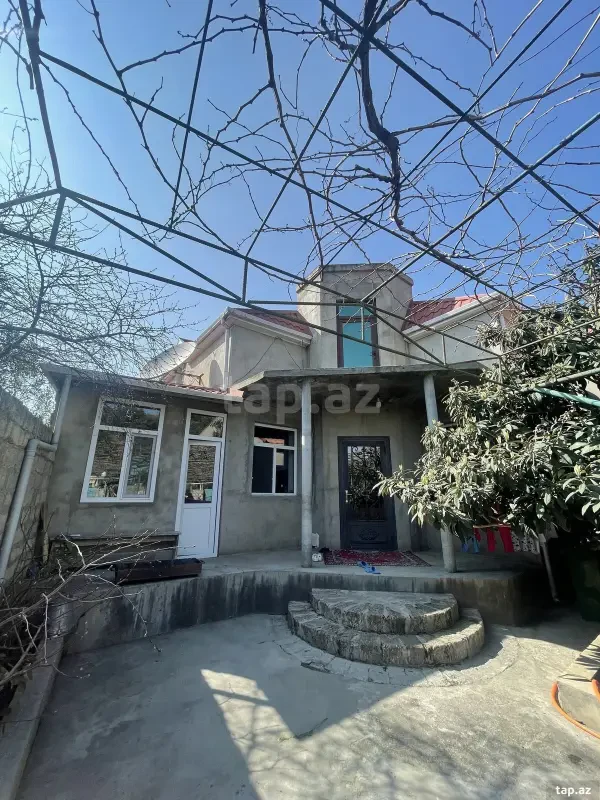 Satılır 5 otaqlı həyət evi 120 m²
