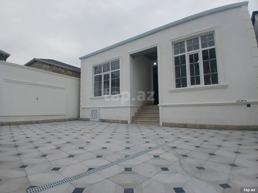 Satılır 4 otaqlı həyət evi 120 m²