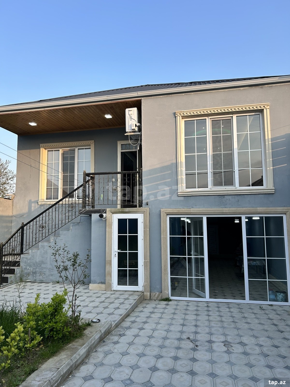Satılır 4 otaqlı həyət evi 120 m²