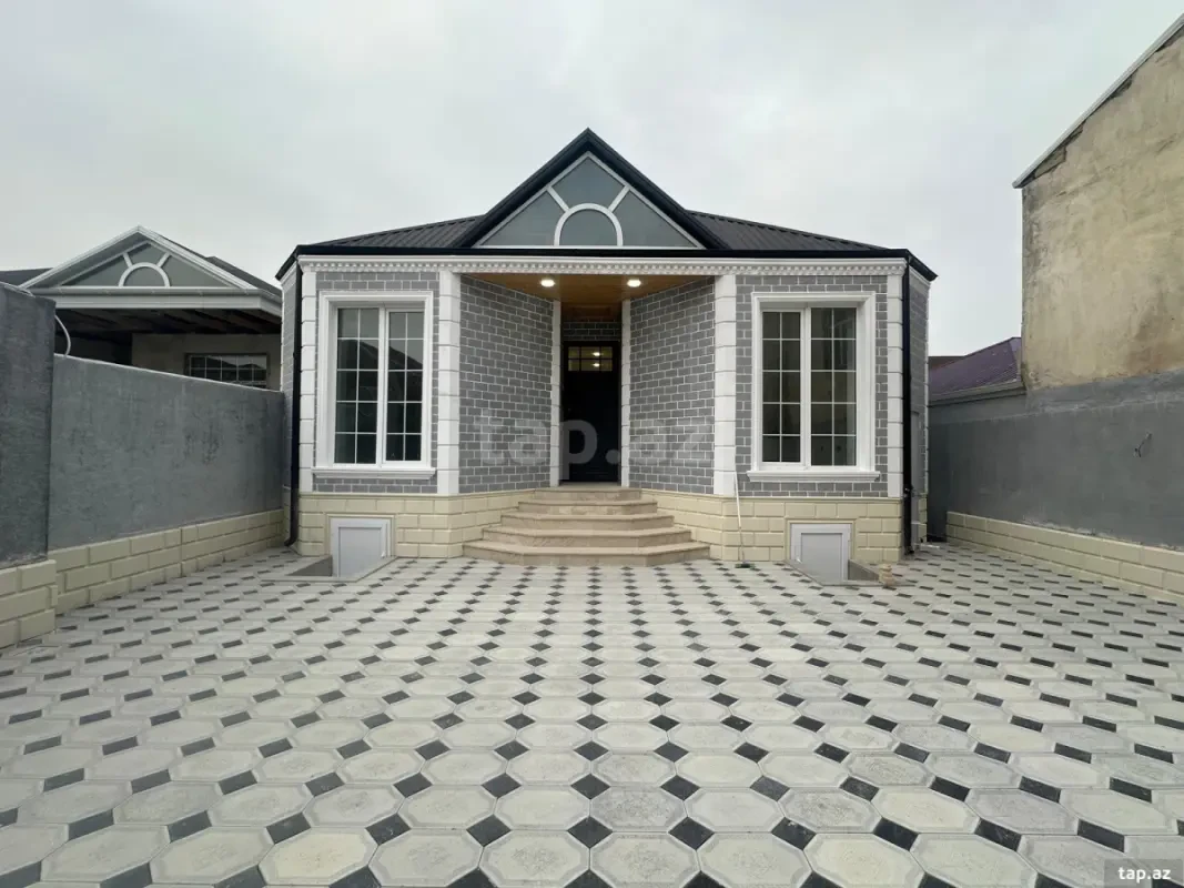 Satılır 4 otaqlı həyət evi 120 m²
