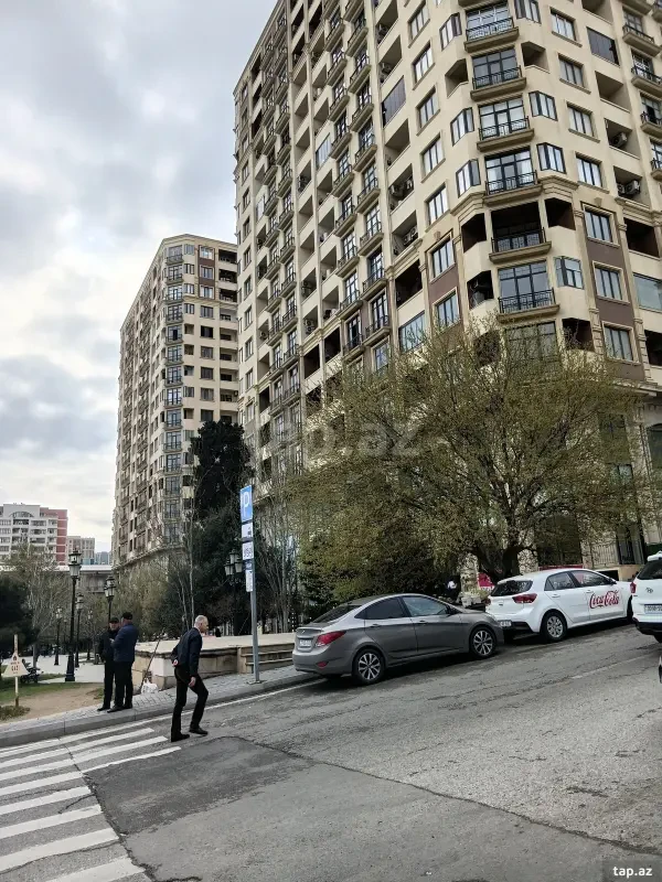 Satılır 3 otaqlı yeni tikili 164 m²