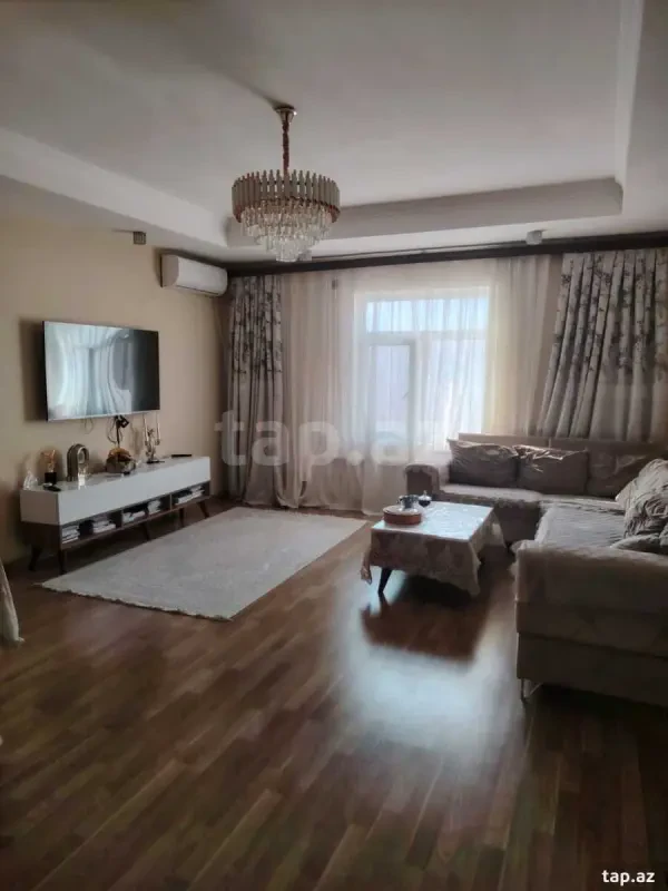 Satılır 3 otaqlı yeni tikili 74 m²