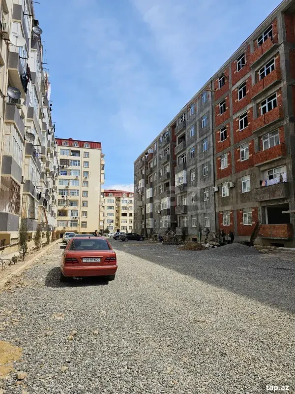 Satılır 1 otaqlı yeni tikili 54 m²
